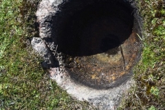 tiree-marble-knocking-stone
